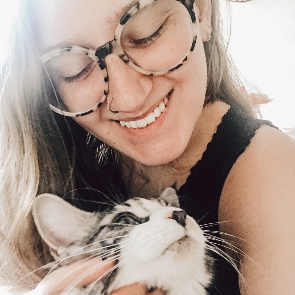 Meet your Posher, Nicole